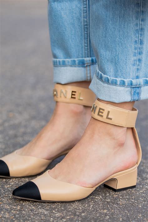 scarpe tipo chanel zalando|Moda scarpe 2021: i modelli Chanel per la primavera estate.